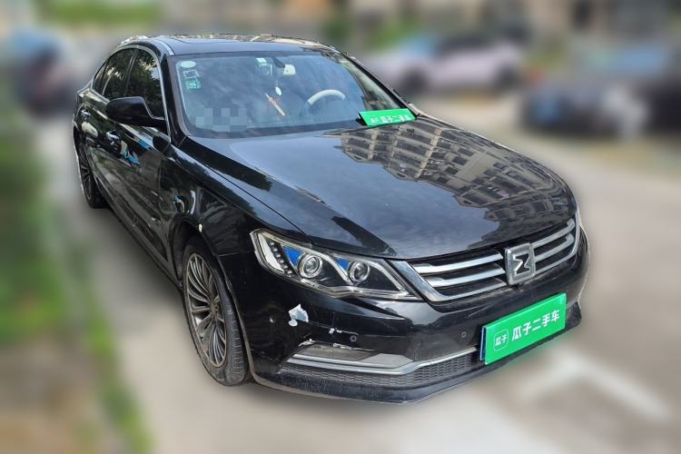 Used Zotye Z700 2016 1.8T DCT Prestige Edition Front Right 45 Deg