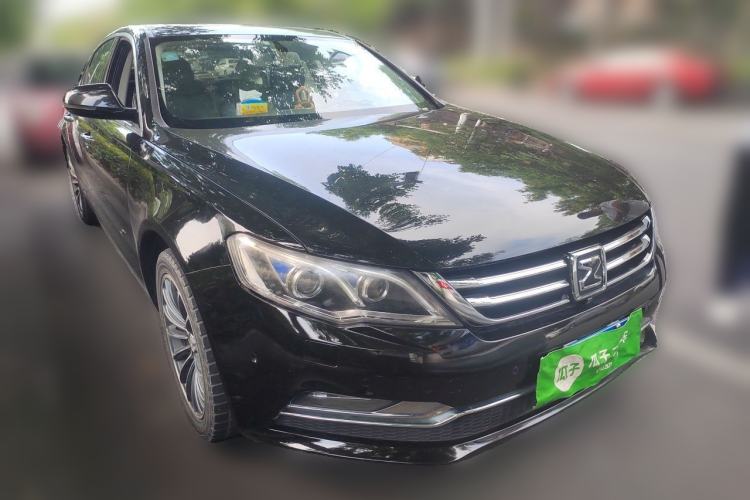 Used Zotye Z700 2016 1.8T Manual Luxury Model Front Right 45 Deg