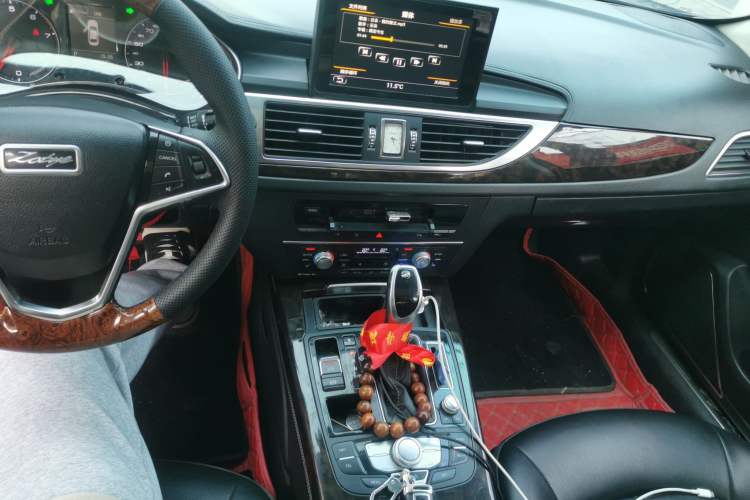 Used Zotye Z700 2016 1.8T DCT Prestige Edition Gear Lever