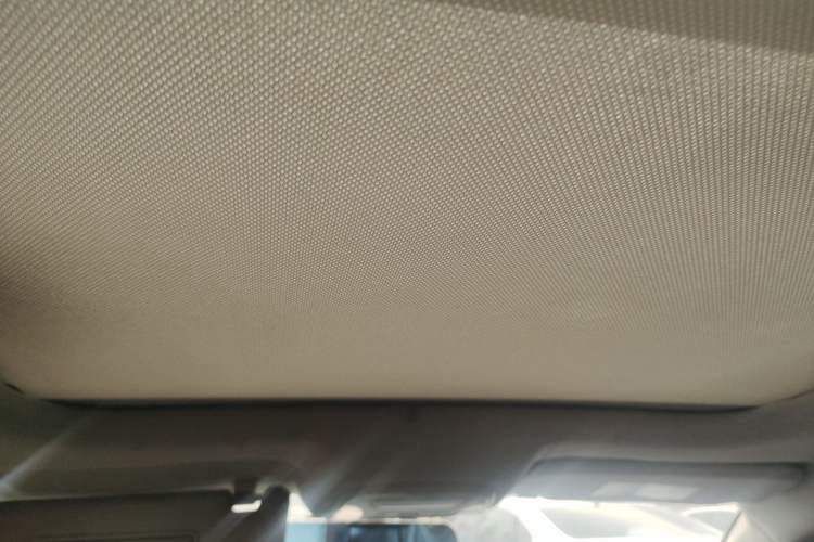 Used Zotye Z700 2016 1.8T DCT Elegant Version Headliner