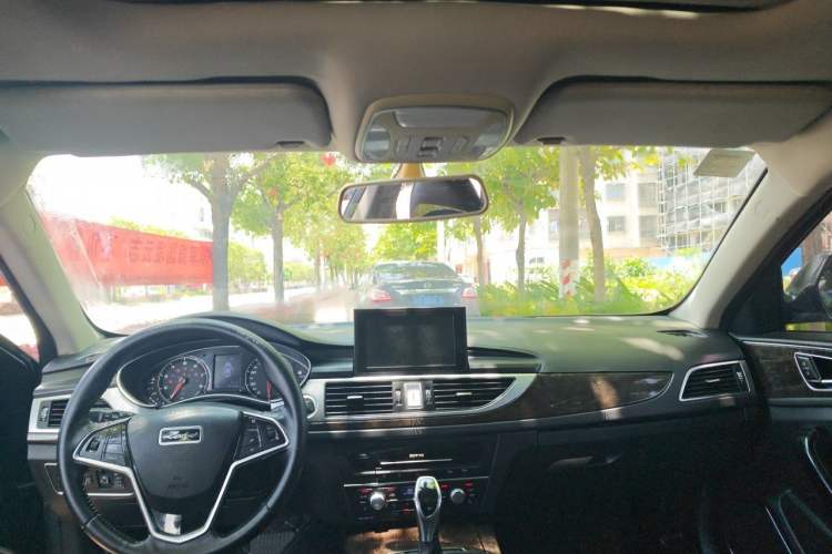 Used Zotye Z700 2016 1.8T DCT Elegant Version Headliner