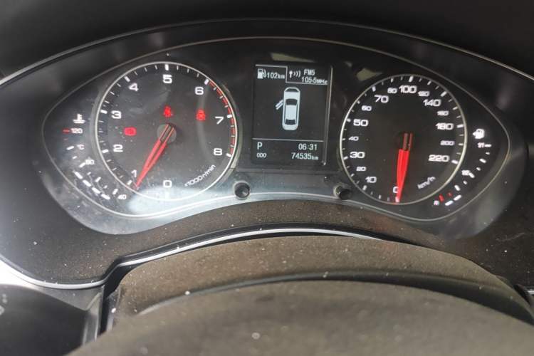 Used Zotye Z700 2016 1.8T DCT Elegant Version Instrument Cluster