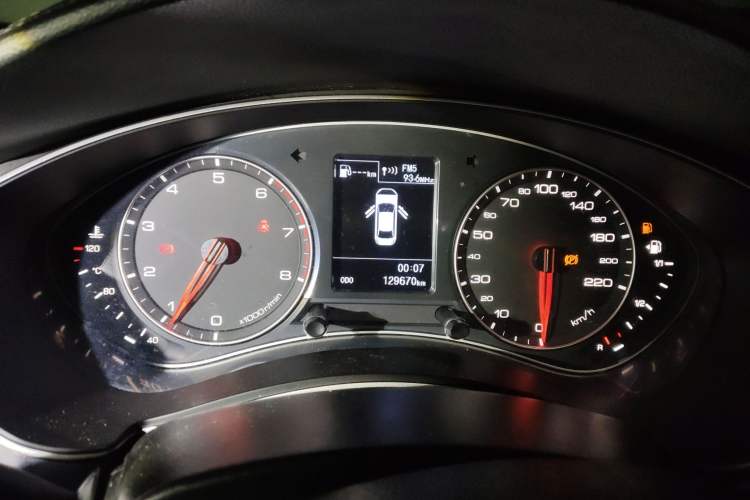 Used Zotye Z700 2016 1.8T Manual Elegant Model Instrument Cluster