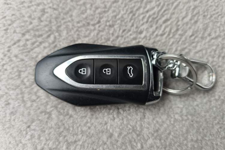 Used Zotye Z700 2016 1.8T DCT Elegant Version Interior 1