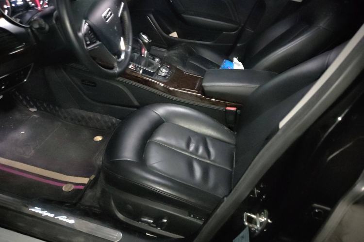 Used Zotye Z700 2016 1.8T Manual Elegant Model Left Front Seat