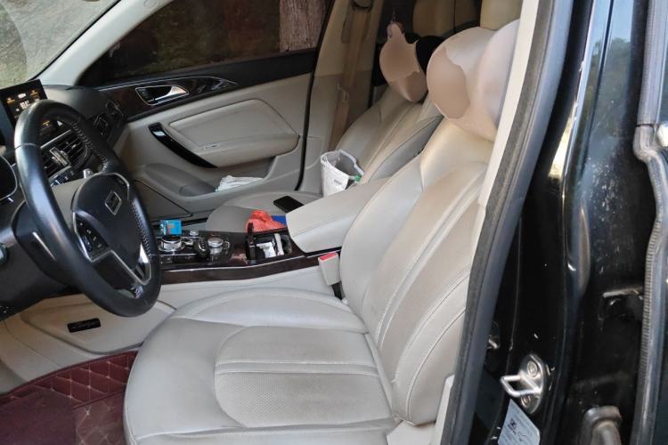 Used Zotye Z700 2016 1.8T DCT Executive Edition Left Front Seat