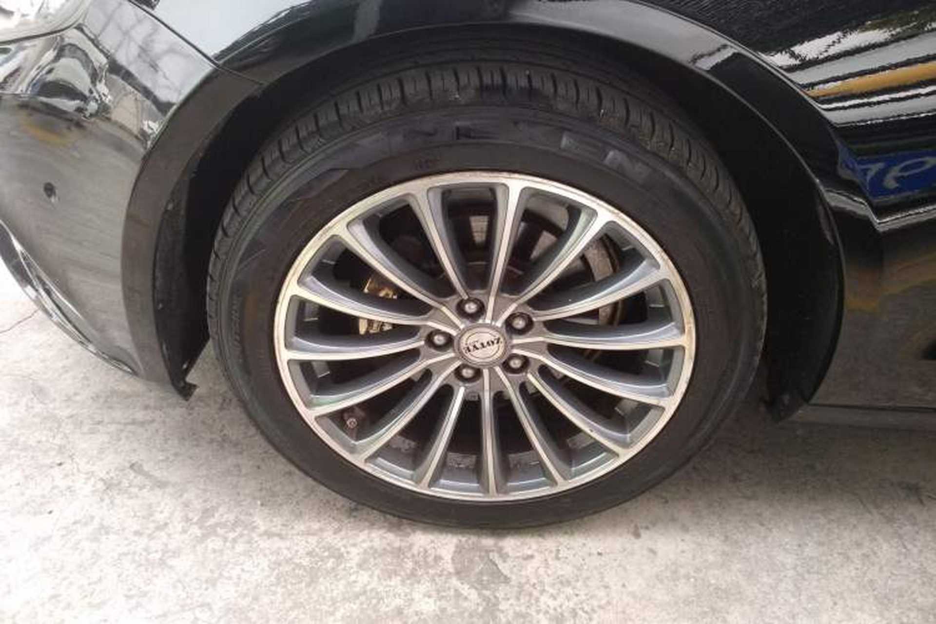 Used Zotye Z700 2016 1.8T Manual Elegant Model Left Front Wheel Hub
