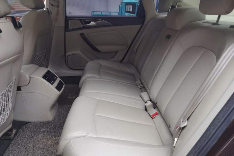 Used Zotye Z700 2016 1.8T Manual Elegant Model Left Rear Seat