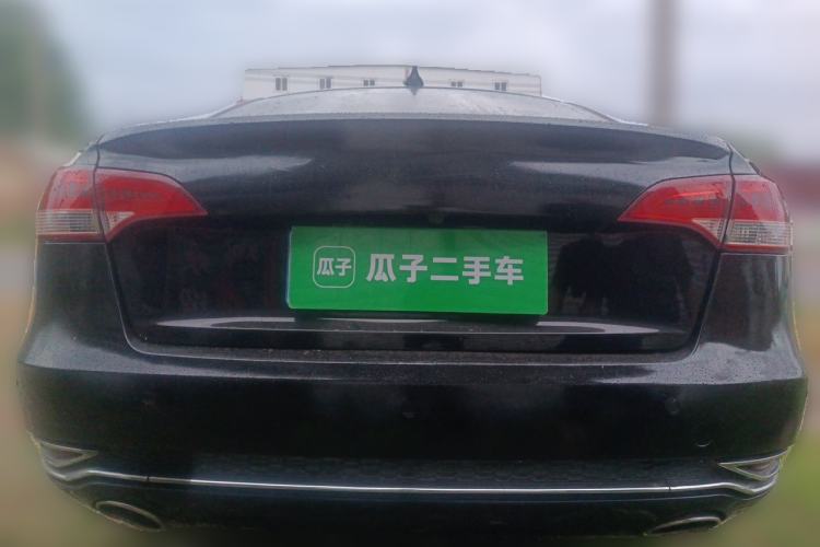Used Zotye Z700 2016 1.8T DCT Prestige Edition Rear
