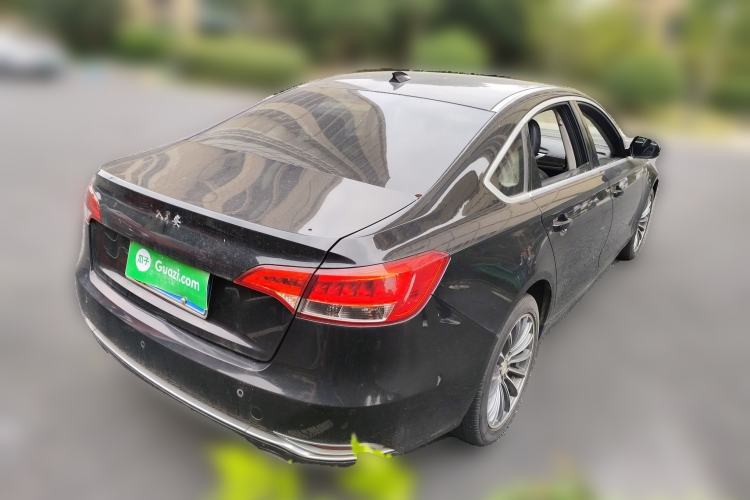 Used Zotye Z700 2016 1.8T Manual Luxury Model Rear Right 45 Deg