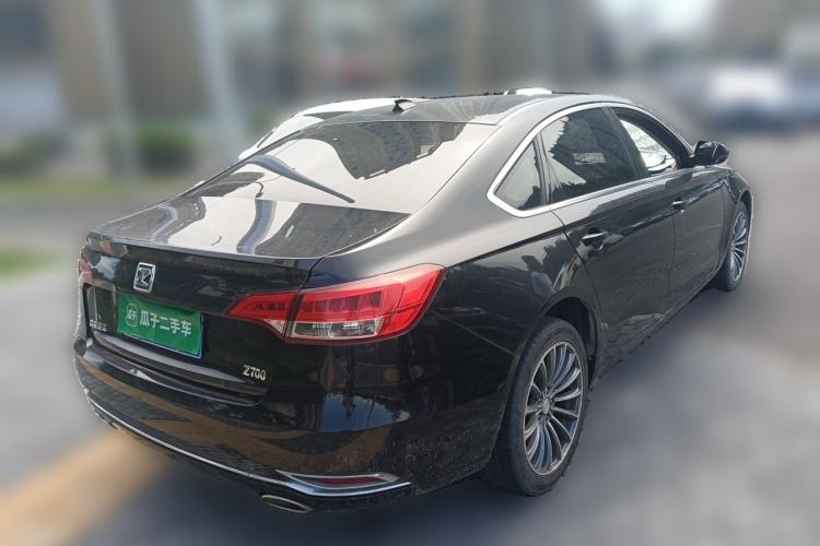 Used Zotye Z700 2016 1.8T Manual Luxury Model Rear Right 45 Deg