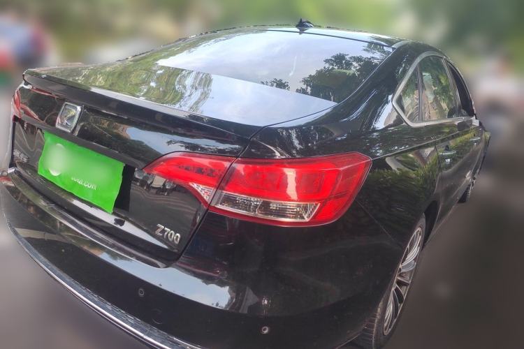 Used Zotye Z700 2016 1.8T Manual Luxury Model Rear Right 45 Deg