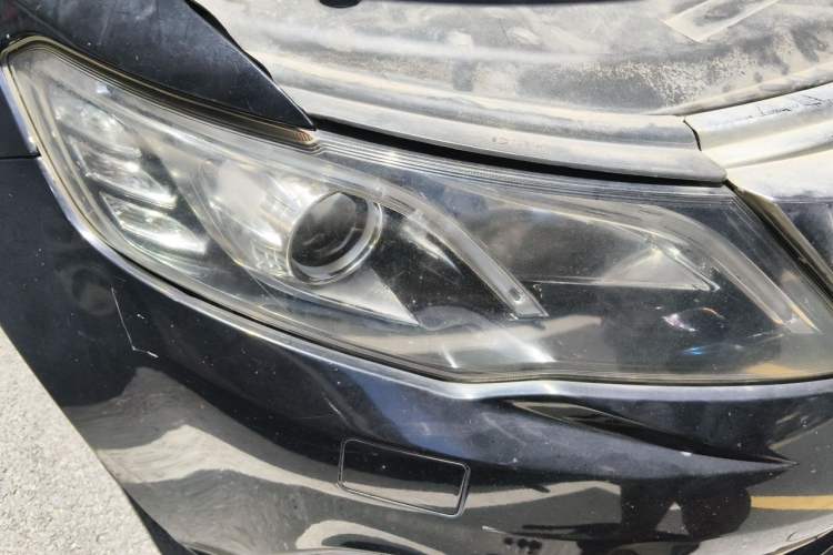 Used Zotye Z700 2016 1.8T Manual Luxury Model Right Front Headlight