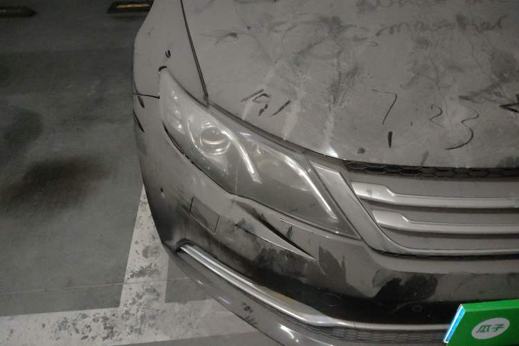 Used Zotye Z700 2016 1.8T Manual Elegant Model Right Front Headlight