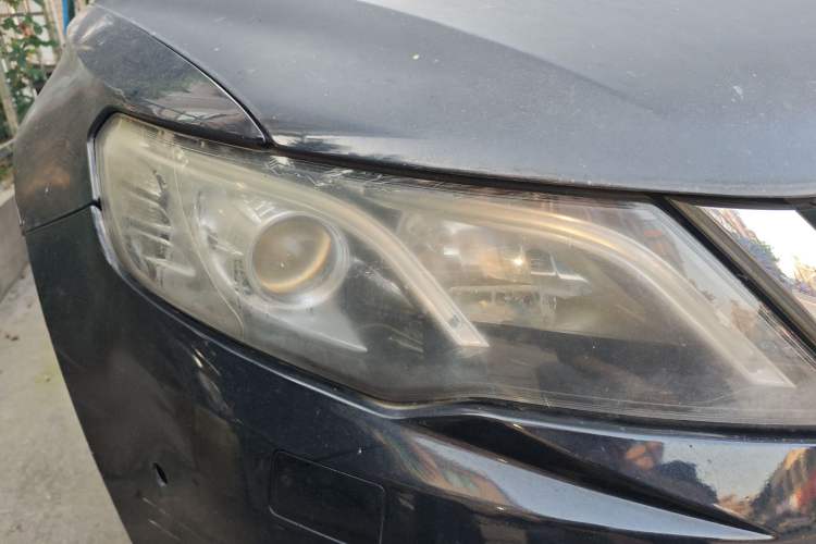 Used Zotye Z700 2016 1.8T DCT Elegant Version Right Front Headlight