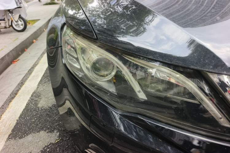Used Zotye Z700 2016 1.8T DCT Elegant Version Right Front Headlight