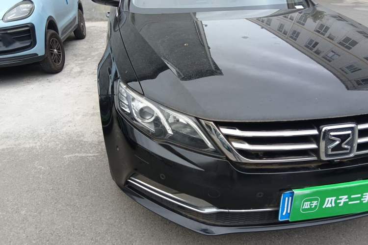 Used Zotye Z700 2016 1.8T DCT Luxury Model Right Front Headlight