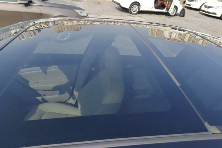 Used Zotye Z700 2016 1.8T DCT Elegant Version Roof