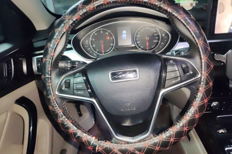 Used Zotye Z700 2016 1.8T DCT Prestige Edition Steering Wheel