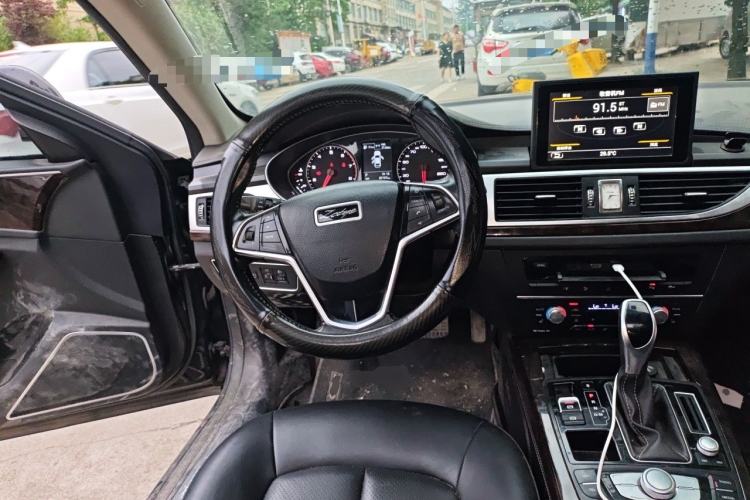 Used Zotye Z700 2016 1.8T DCT Elegant Version Steering Wheel