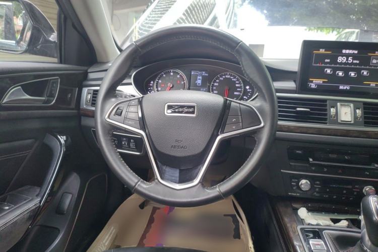 Used Zotye Z700 2016 1.8T Manual Elegant Model Steering Wheel