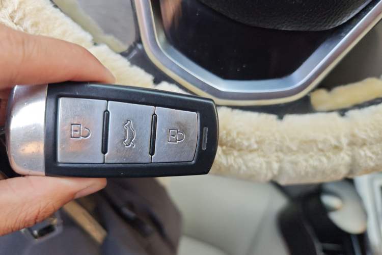 Used Zotye Z700 2016 1.8T DCT Elegant Version Vehicle Key