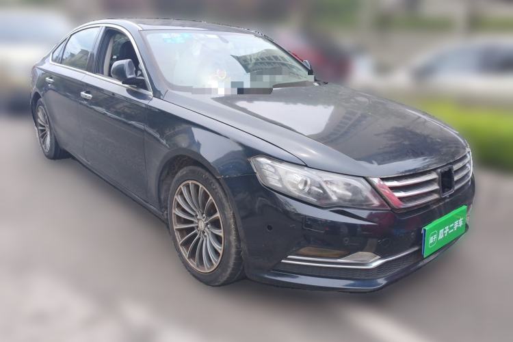 Used Zotye Z700 2016 1.8T DCT Prestige Edition Front Right 45 Deg