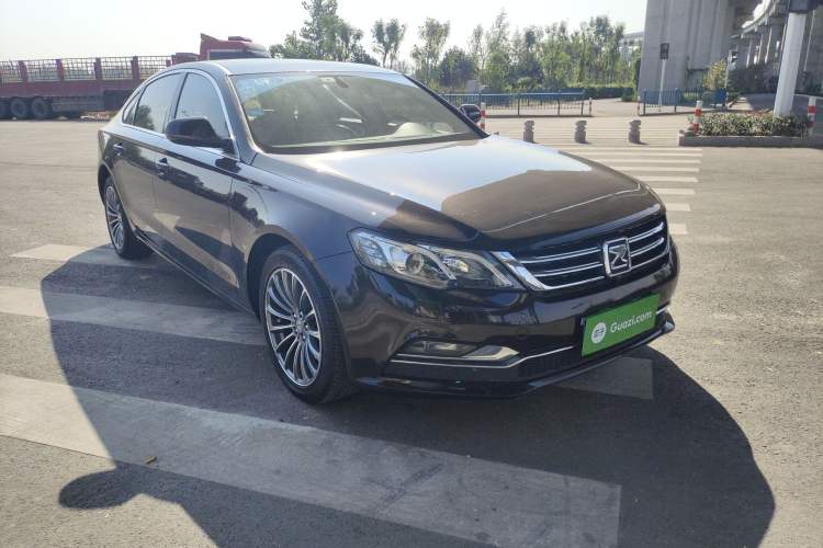 Used Zotye Z700 2016 1.8T DCT Luxury Model Front Right 45 Deg