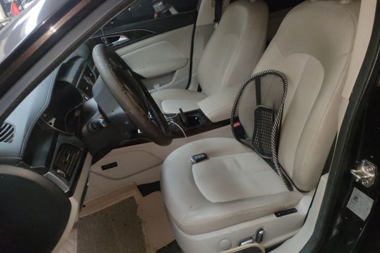 Used Zotye Z700 2016 1.8T DCT Elegant Version Left Front Seat