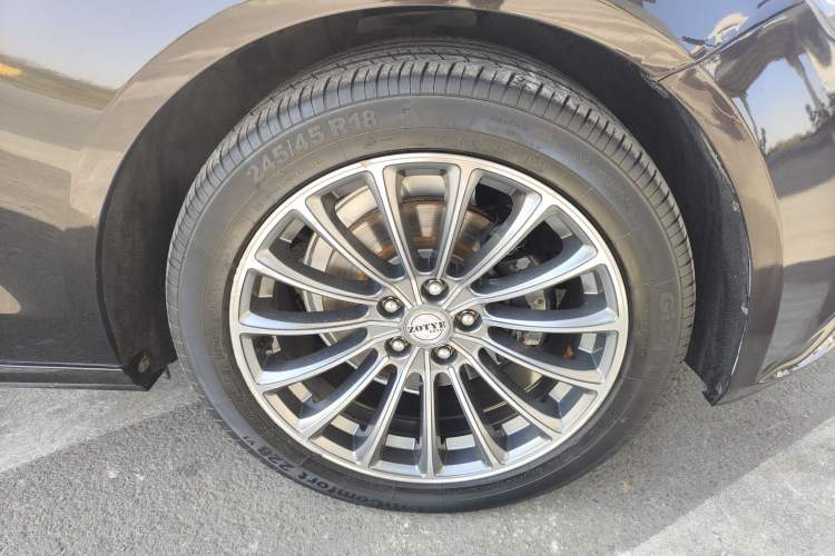 Used Zotye Z700 2016 1.8T DCT Luxury Model Right Rear Wheel Hub