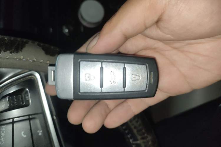 Used Zotye Z700 2016 1.8T DCT Elegant Version Vehicle Key