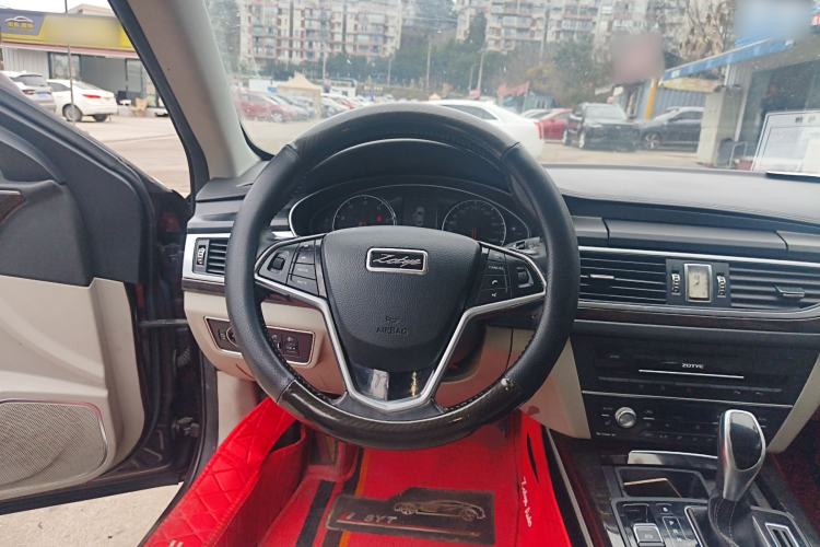 Used Zotye Z700 2016 1.8T DCT Prestige Edition Steering Wheel