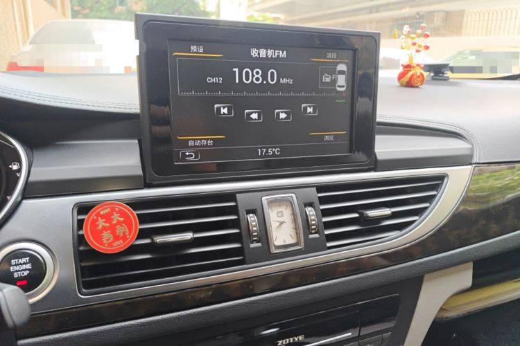 Used Zotye Z700 2016 1.8T DCT Prestige Edition Audio And AC Panel