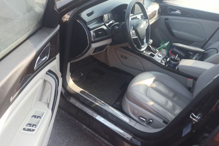 Used Zotye Z700 2016 1.8T DCT Elegant Version Driver Seat