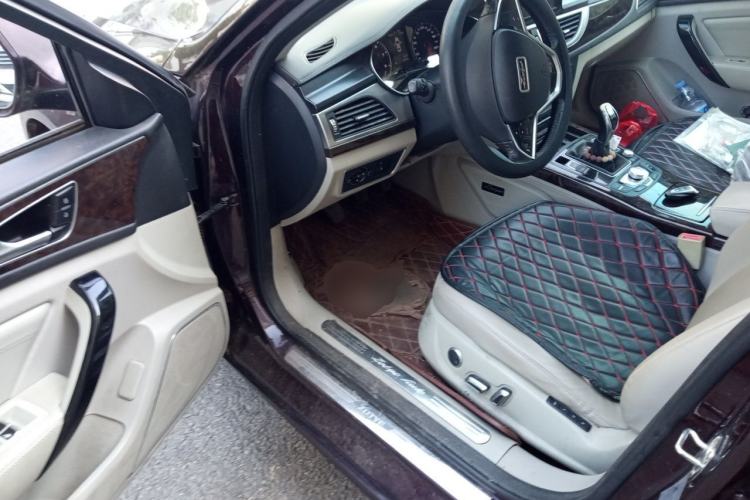 Used Zotye Z700 2016 1.8T Manual Luxury Model Driver Seat