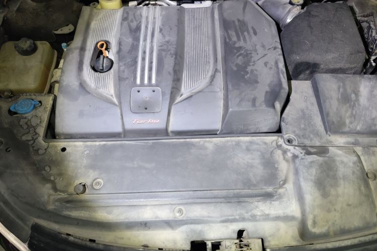 Used Zotye Z700 2016 1.8T DCT Prestige Edition Engine Bay