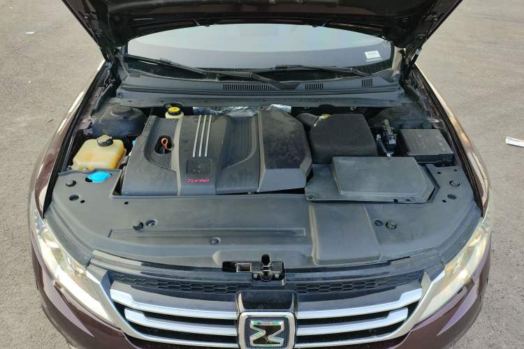Used Zotye Z700 2016 1.8T DCT Prestige Edition Engine Bay