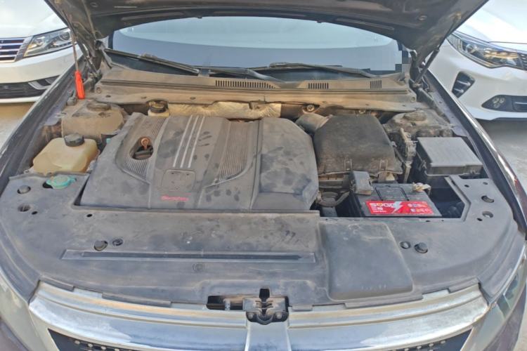 Used Zotye Z700 2016 1.8T DCT Luxury Model Engine Bay