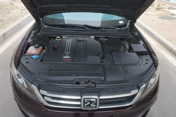 Used Zotye Z700 2016 1.8T Manual Luxury Model Engine Bay