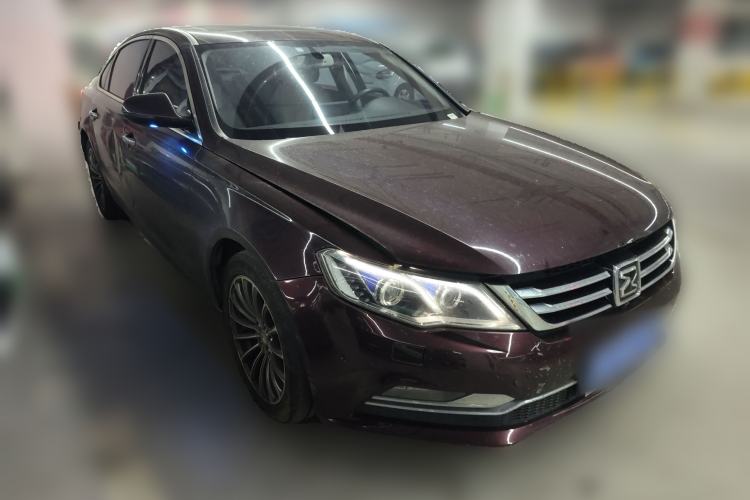 Used Zotye Z700 2016 1.8T DCT Prestige Edition Front Right 45 Deg