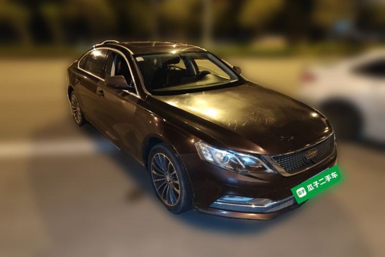 Used Zotye Z700 2016 1.8T DCT Prestige Edition Front Right 45 Deg