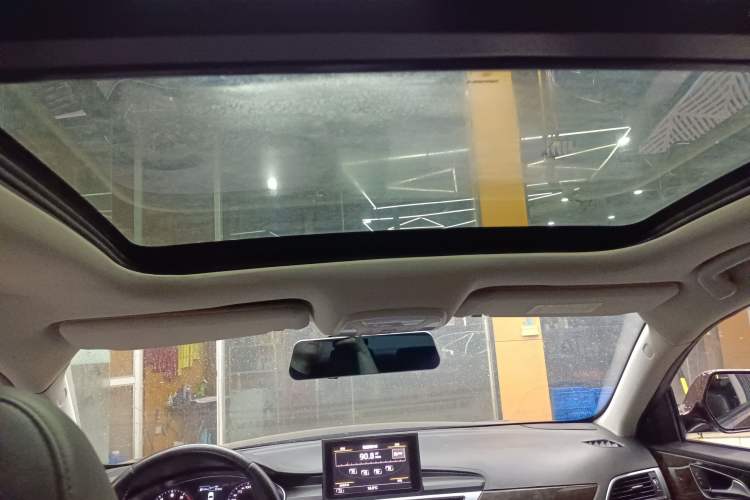 Used Zotye Z700 2016 1.8T DCT Elegant Version Headliner