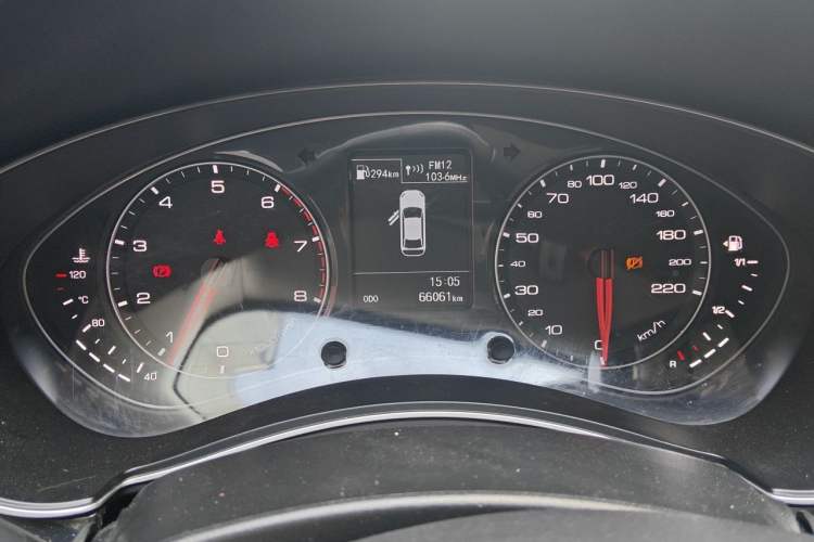 Used Zotye Z700 2016 1.8T Manual Elegant Model Instrument Cluster