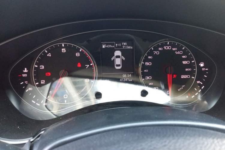 Used Zotye Z700 2016 1.8T Manual Luxury Model Instrument Cluster