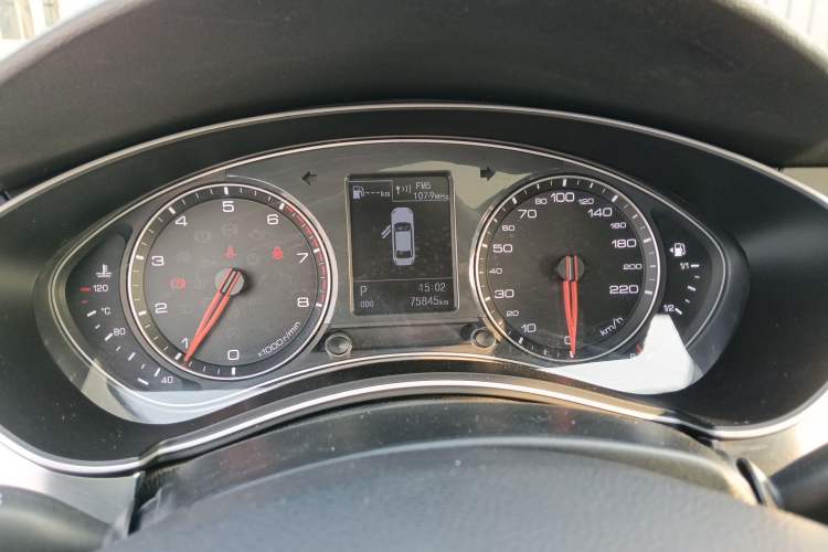 Used Zotye Z700 2016 1.8T DCT Luxury Model Instrument Cluster