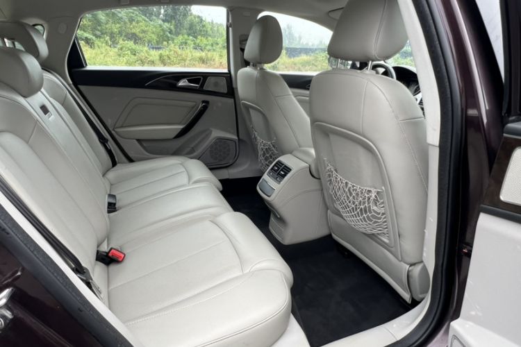 Used Zotye Z700 2016 1.8T DCT Elegant Version Interior 1