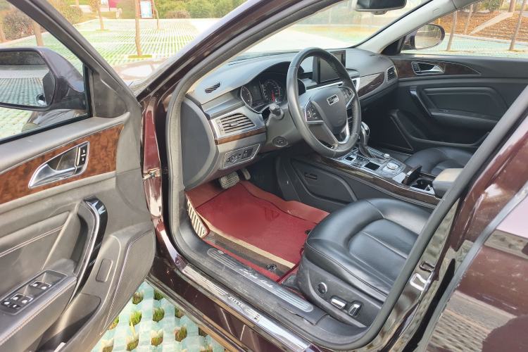 Used Zotye Z700 2016 1.8T DCT Prestige Edition Interior 1
