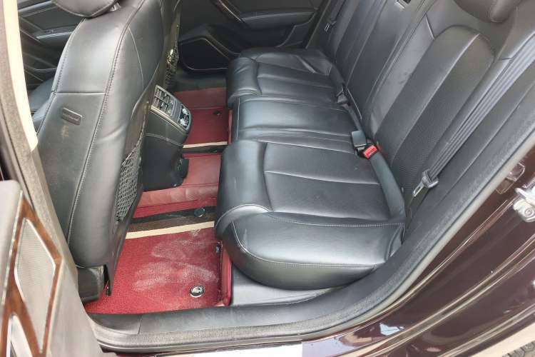 Used Zotye Z700 2016 1.8T DCT Prestige Edition Interior 2