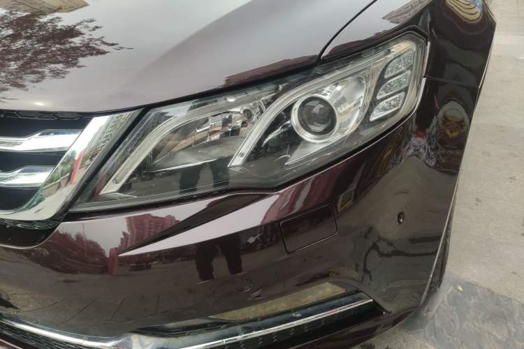 Used Zotye Z700 2016 1.8T DCT Elegant Version Left Front Headlight
