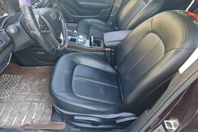 Used Zotye Z700 2016 1.8T DCT Luxury Model Left Front Seat